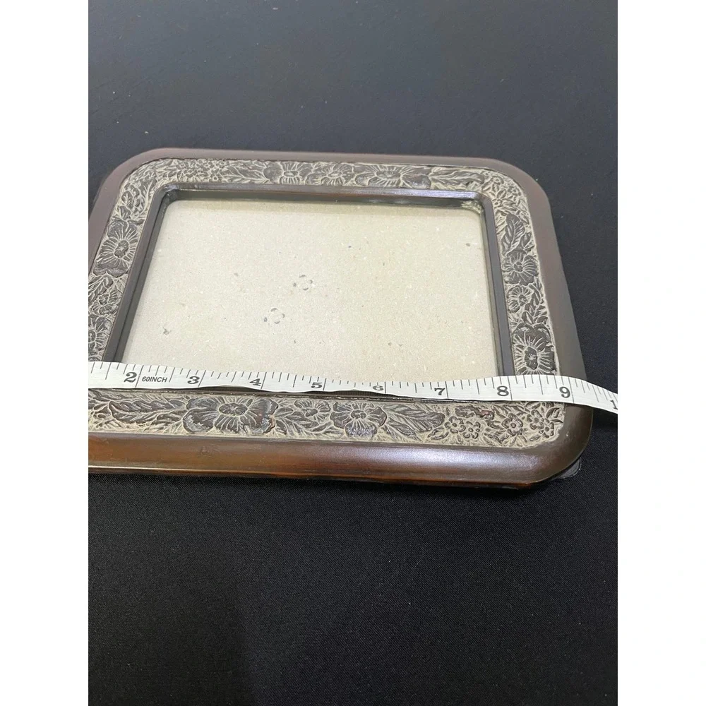 Vintage Floral Relief Picture Frame Dark Wood Tone Tabletop 4x6 Style Decor